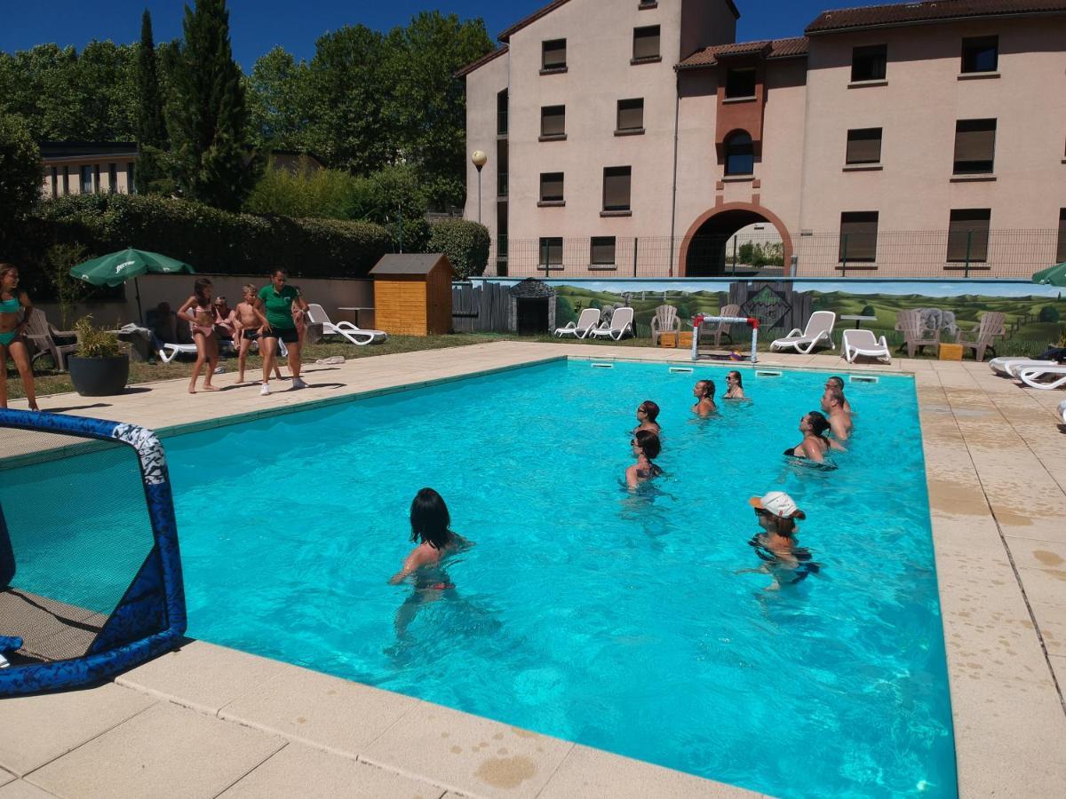 Appart Hotel Du Pays De Roquefort Saint-Affrique Ngoại thất bức ảnh