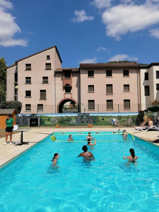 Appart Hotel Du Pays De Roquefort Saint-Affrique Ngoại thất bức ảnh