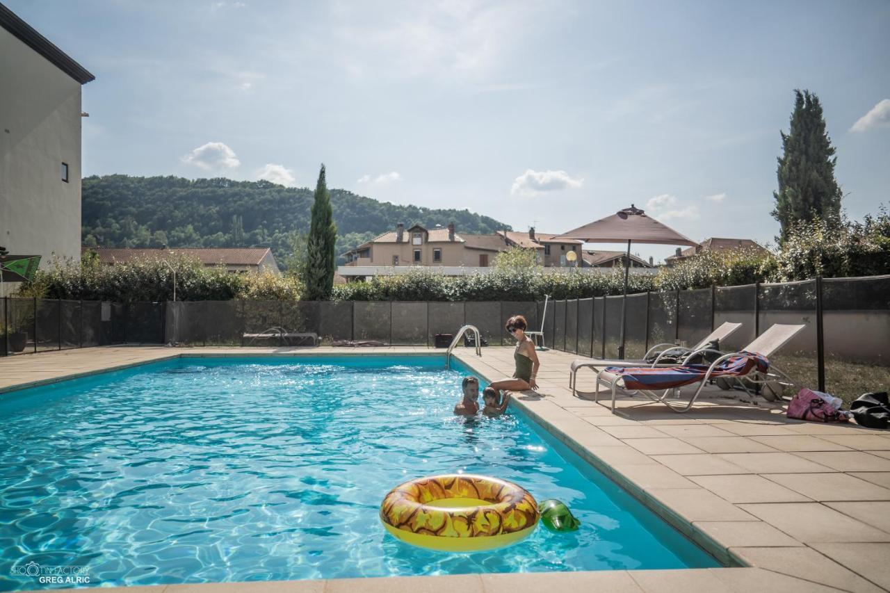 Appart Hotel Du Pays De Roquefort Saint-Affrique Ngoại thất bức ảnh
